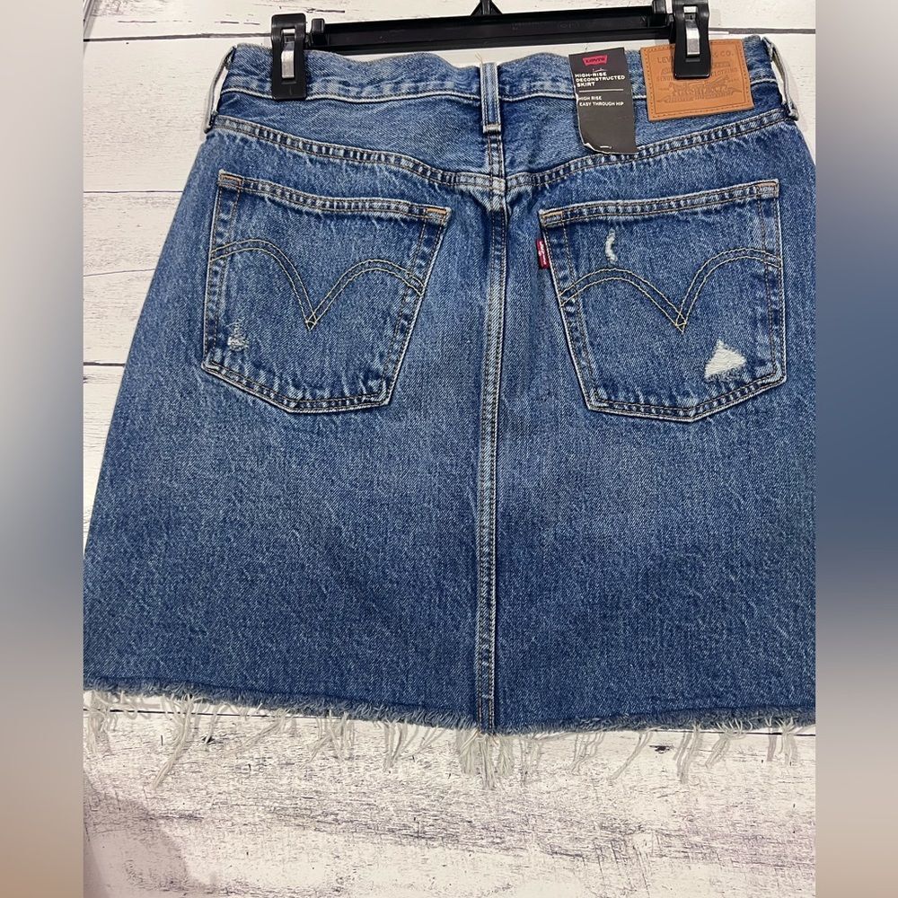 Levi's Women's Hi Rise Deconstructed Denim Skirt NEW NWT - Picture 6 of 6